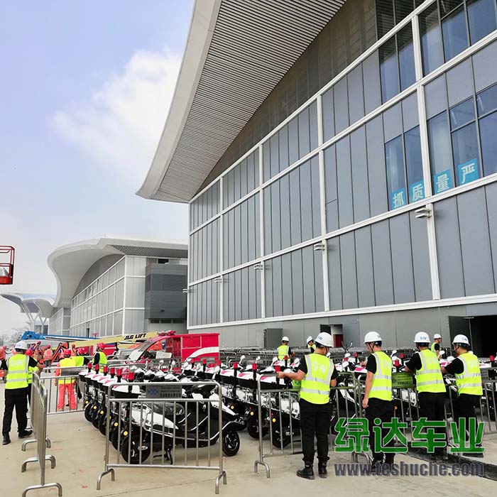 首批交付深圳国际会展中心工作用巡逻电动车